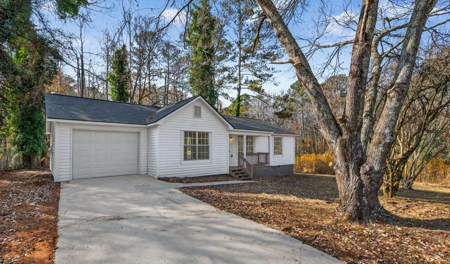 545 Roberts Rd, Athens, GA 30606 - 3 Beds, 2 Bath