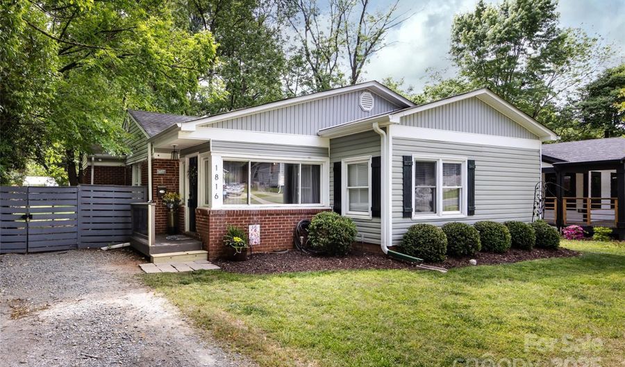 1816 Anderson St, Charlotte, NC 28205 - 3 Beds, 2 Bath
