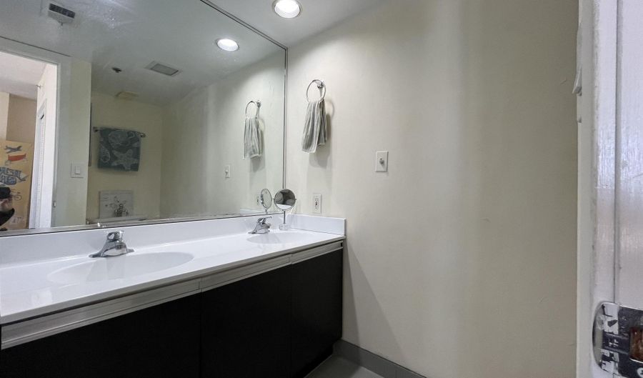 3851 Boardwalk 2708 (PH108), Atlantic City, NJ 08401 - 1 Beds, 2 Bath