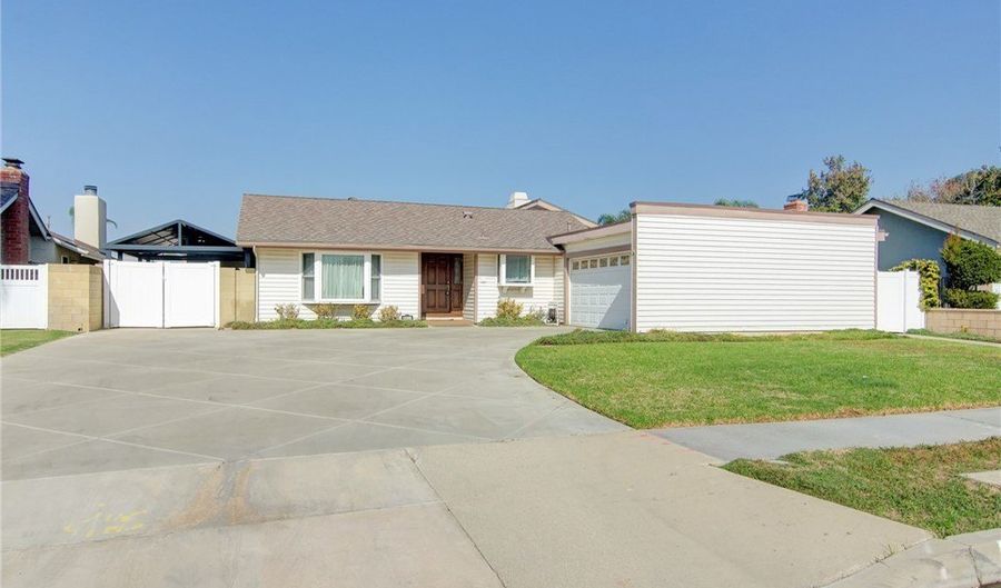 4433 E Lani, Anaheim, CA 92807 - 3 Beds, 2 Bath