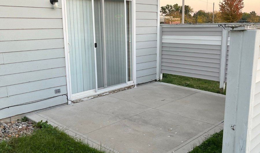 708 2nd Ave SW, Altoona, IA 50009 - 6 Beds, 6 Bath