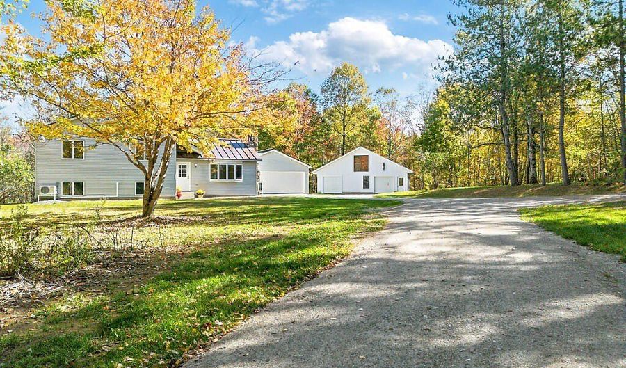 472 Dunn Rd, Belgrade, ME 04917 - 3 Beds, 0 Bath