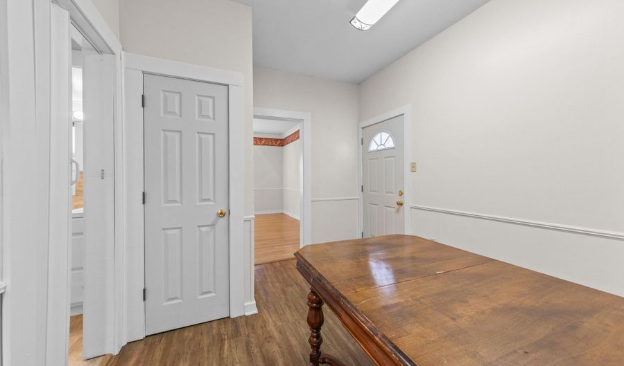 2105 W Port St, Abbeville, LA 70510 - 4 Beds, 3 Bath