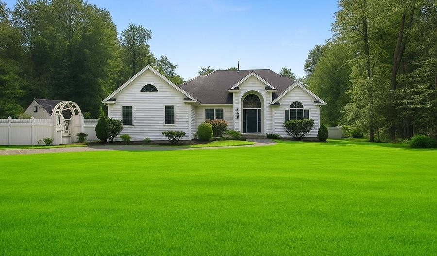 343 High Country Dr, Blakeslee, PA 18610 - 3 Beds, 3 Bath