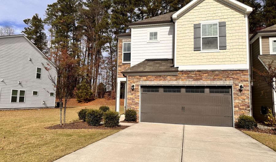 3414 Dropseed Dr, Apex, NC 27502 - 3 Beds, 2 Bath