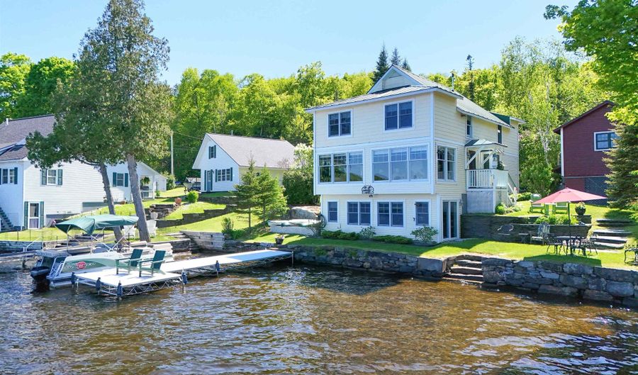 1559 W Shore Rd, Cabot, VT 05647 - 4 Beds, 2 Bath
