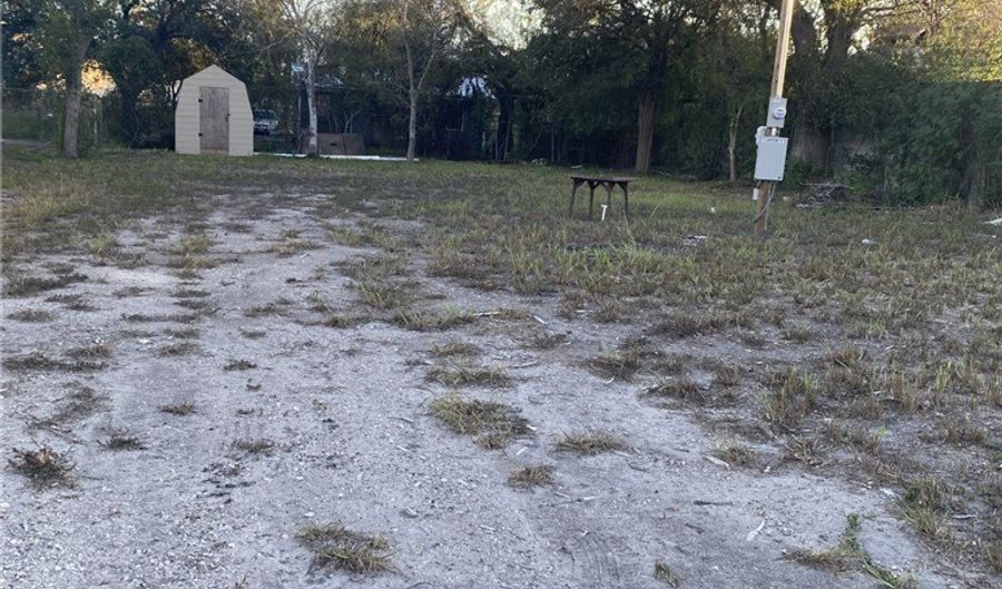 724 W Front Street Lot Ne 1/4 Lt 9, Alice, TX 78332 - 0 Beds, 0 Bath