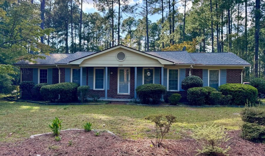 1003 Robinwood Rd, Aberdeen, NC 28315 - 3 Beds, 2 Bath