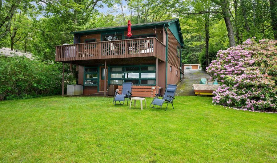 383 Wulamat Rd, Bristol, NH 03222 - 3 Beds, 2 Bath