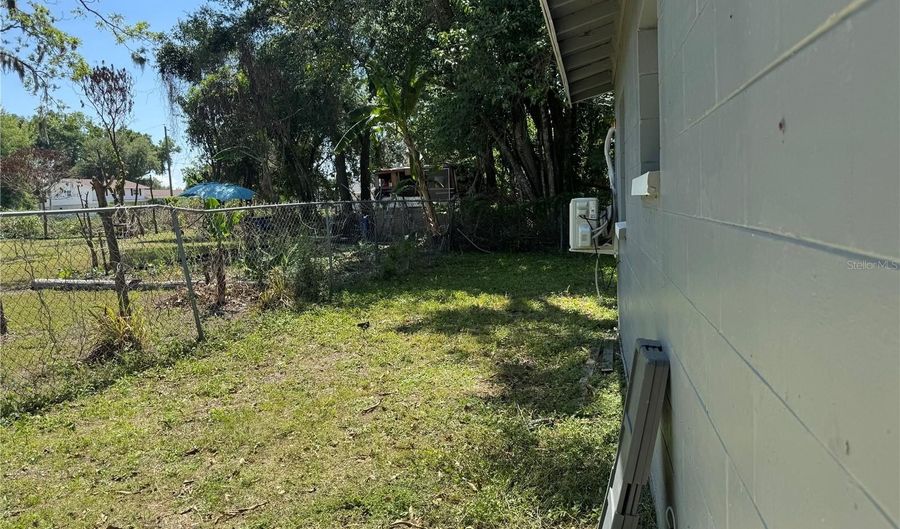 1715 MARTIN LUTHER KING JR Blvd, Bartow, FL 33830 - 2 Beds, 1 Bath