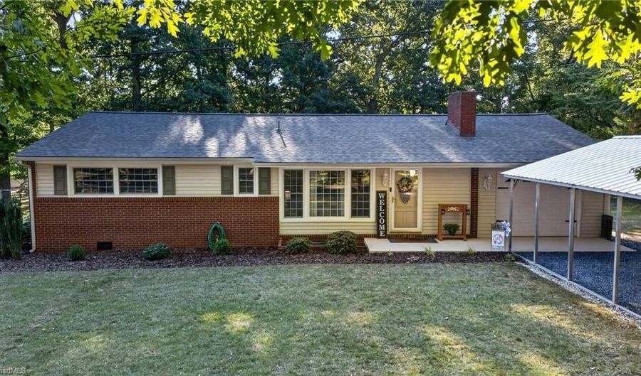 329 Lambert Dr, Asheboro, NC 27205 - 3 Beds, 1 Bath