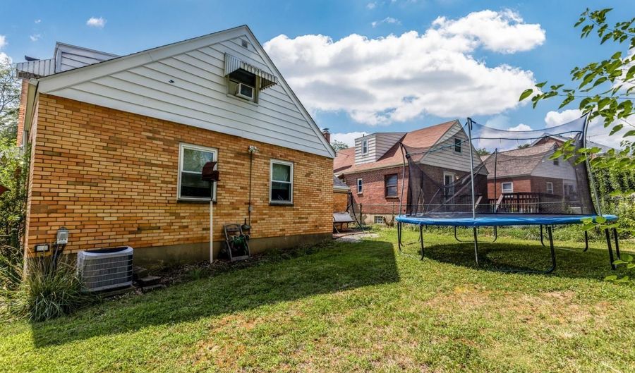 1062 Covedale Ave, Cincinnati, OH 45238 - 4 Beds, 2 Bath
