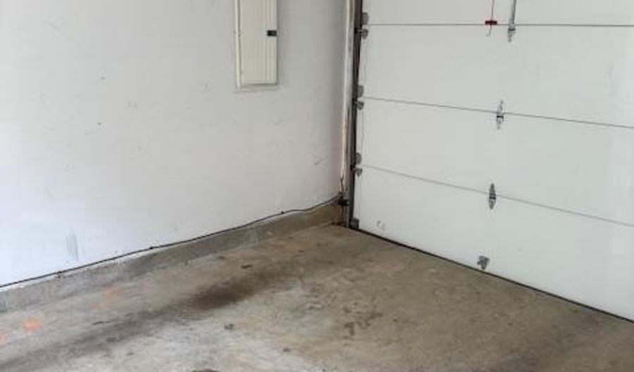 21752 ASCOT Ct, Ashburn, VA 20147 - 3 Beds, 3 Bath