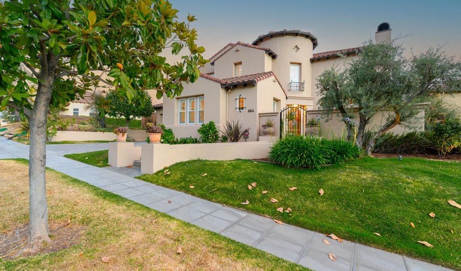 3911 Lilac Canyon Ln, Altadena, CA 91001 - 4 Beds, 4 Bath