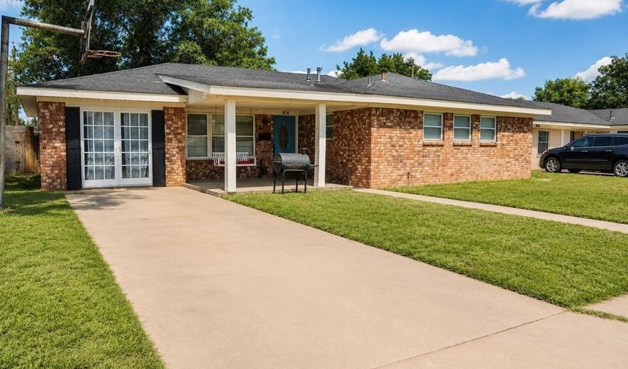 808 NW 9th St, Andrews, TX 79714 - 3 Beds, 2 Bath