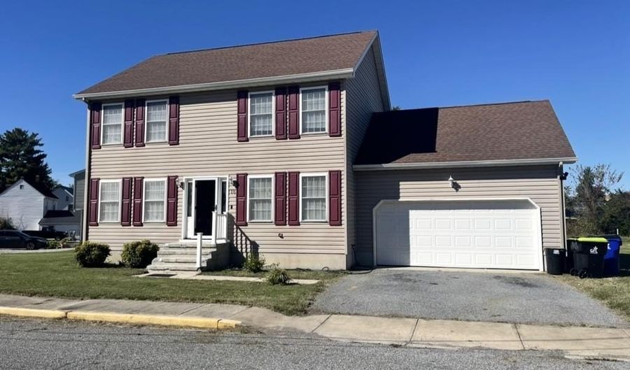 18 THORN St, Magnolia, DE 19962 - 4 Beds, 3 Bath