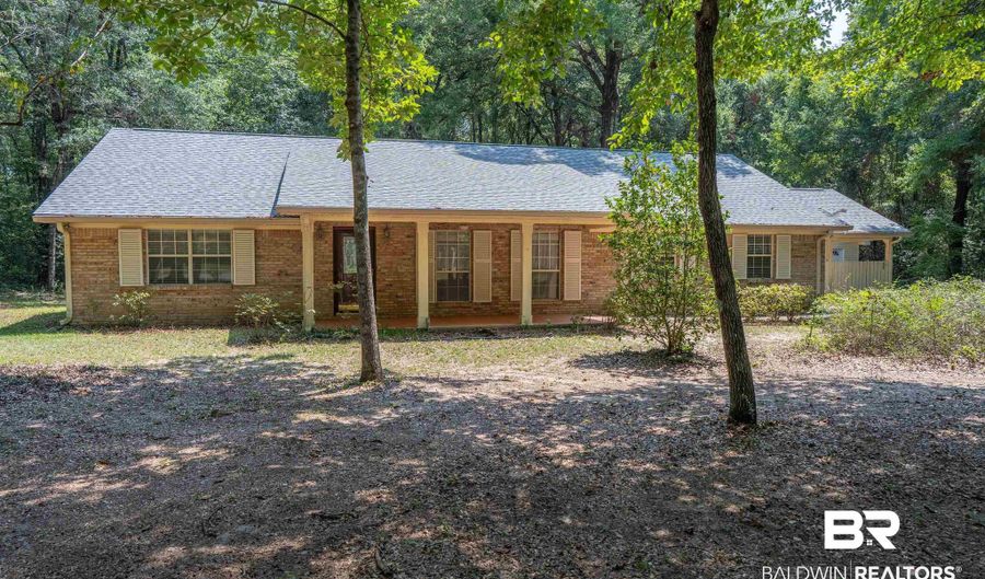 51678 Oakwood Dr, Bay Minette, AL 36507 - 3 Beds, 3 Bath