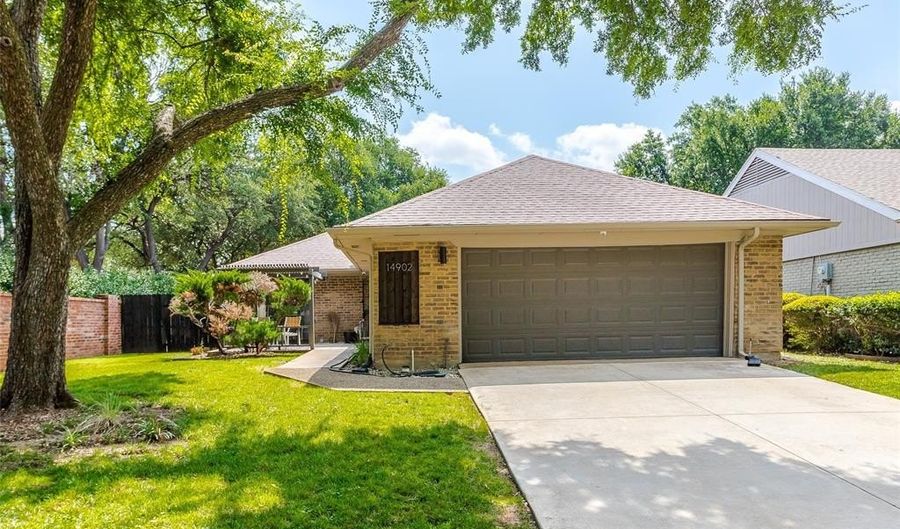 14902 Le Grande Dr, Addison, TX 75001 - 3 Beds, 3 Bath