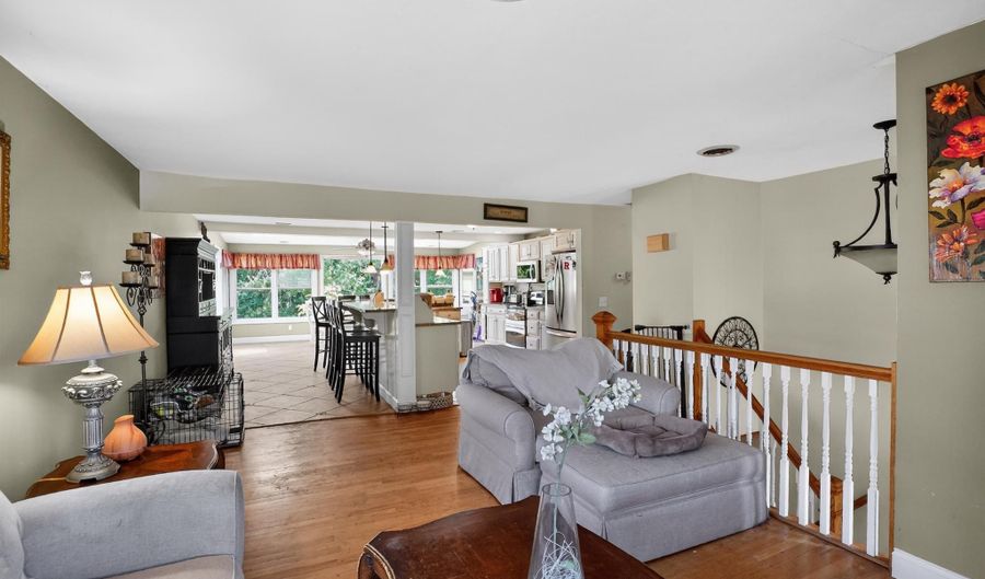 4844 PINE GROVE Cir, Allentown, PA 18106 - 4 Beds, 2 Bath