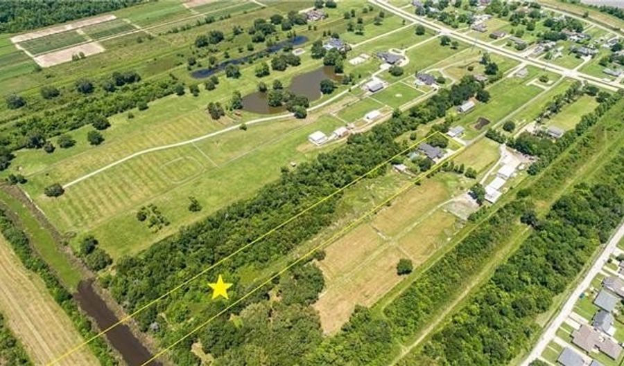 12242 HWY 23, Belle Chasse, LA 70037 - 4 Beds, 3 Bath