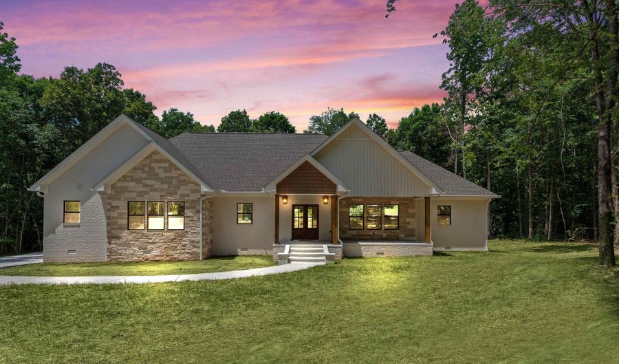 602 SE 4th St SE, Arab, AL 35016 - 4 Beds, 4 Bath