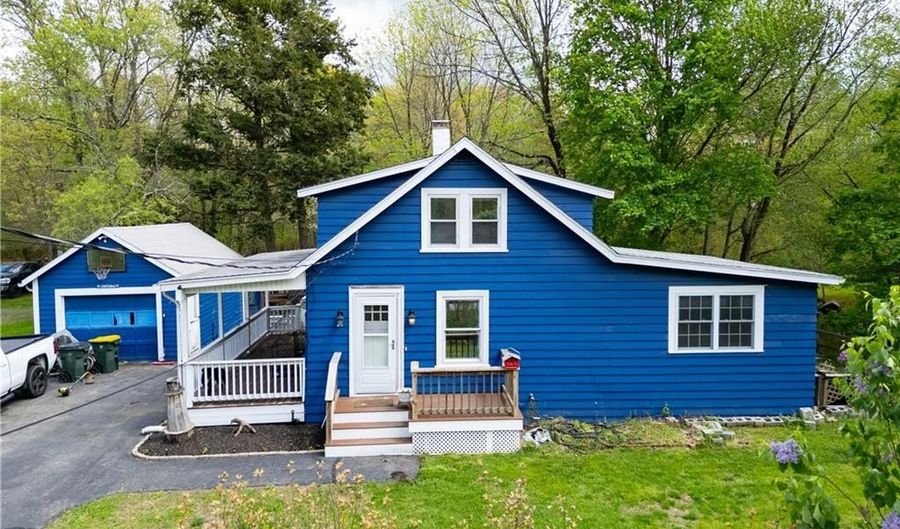 71 Centennial St, Burrillville, RI 02859 - 3 Beds, 1 Bath