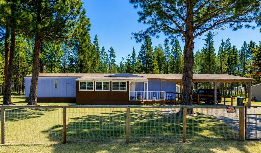 56072 Marsh Hawk Rd, Bend, OR 97707 - 3 Beds, 1 Bath