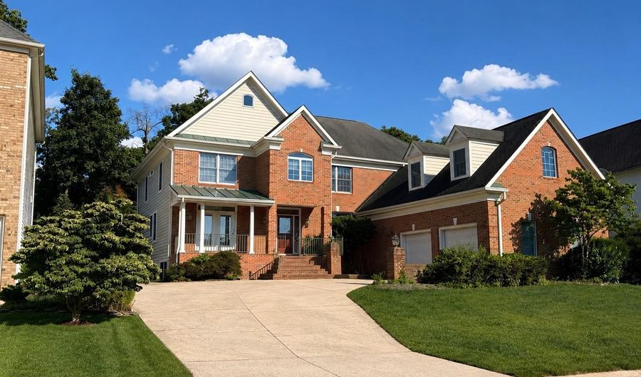 20964 NIGHTSHADE Pl, Ashburn, VA 20147 - 5 Beds, 6 Bath