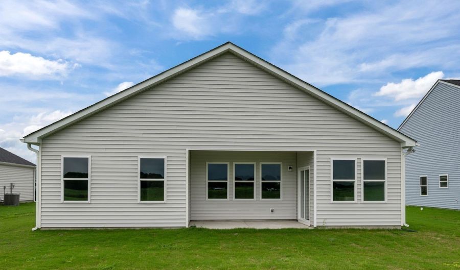 1091 QUEENSLAND Ln, Ayden, NC 28513 - 3 Beds, 2 Bath