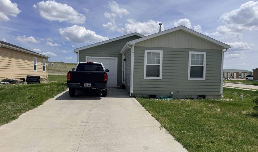 264 TRENTON Ln, Box Elder, SD 57719 - 3 Beds, 2 Bath