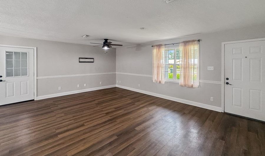 1504 Woodland Dr, Bainbridge, GA 39819 - 3 Beds, 2 Bath