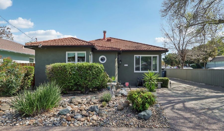 1411 C St, Antioch, CA 94509 - 2 Beds, 1 Bath