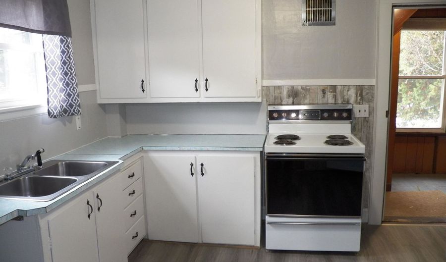 437 Willard St, Berlin, NH 03570 - 4 Beds, 2 Bath