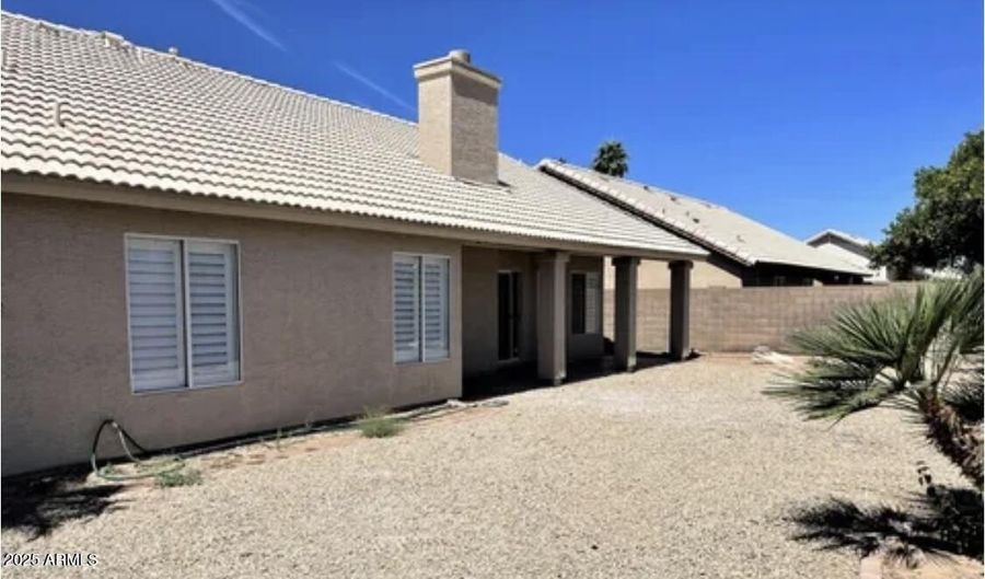 4115 W LAREDO St, Chandler, AZ 85226 - 4 Beds, 2 Bath