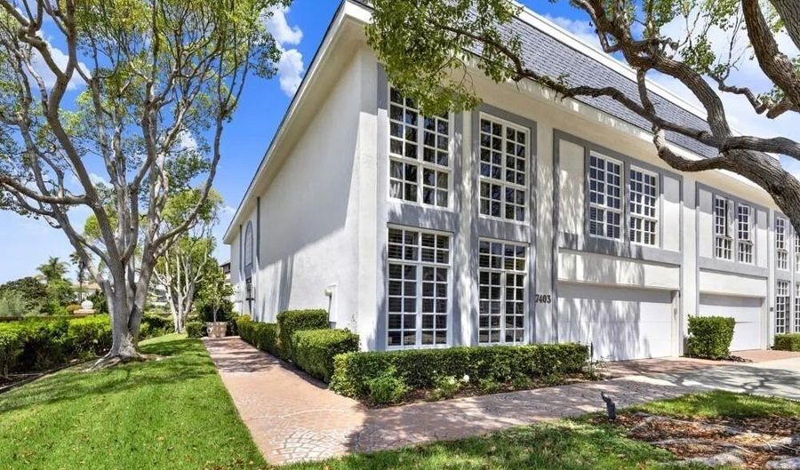 7403 Via De Fortuna, Carlsbad, CA 92009 - 3 Beds, 3 Bath