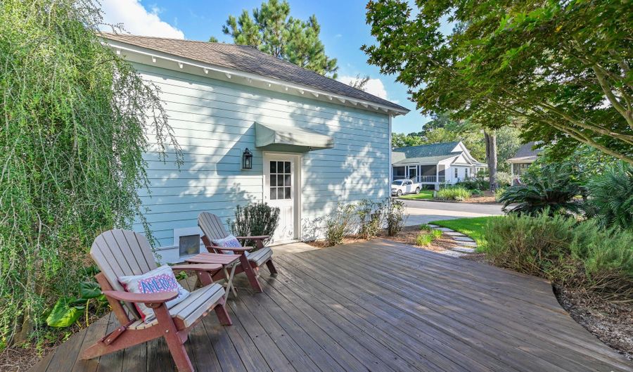 6 Carolina Ln, Beaufort, SC 29907 - 4 Beds, 3 Bath