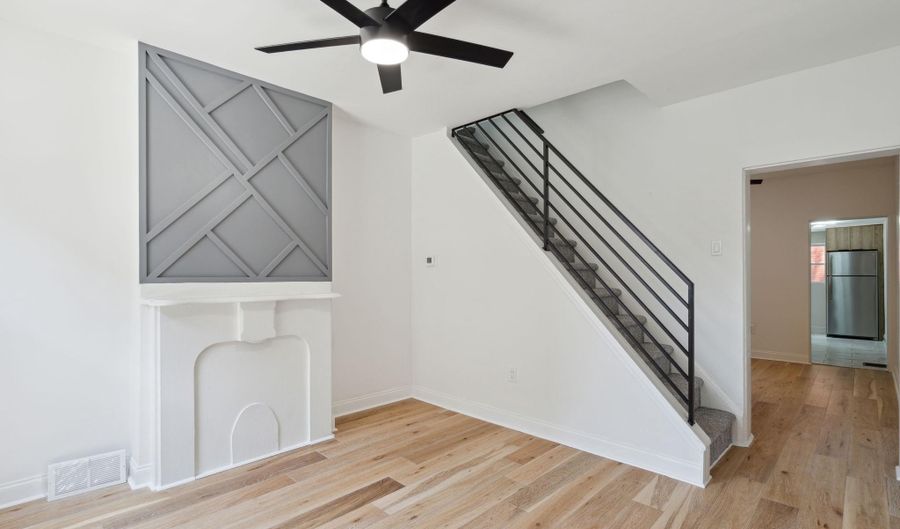 7 E OXFORD St, Philadelphia, PA 19125 - 3 Beds, 1 Bath