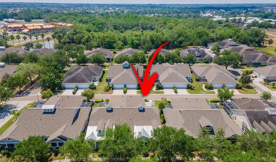 5508 GOLDEN ISLES Dr, Apollo Beach, FL 33572 - 3 Beds, 2 Bath