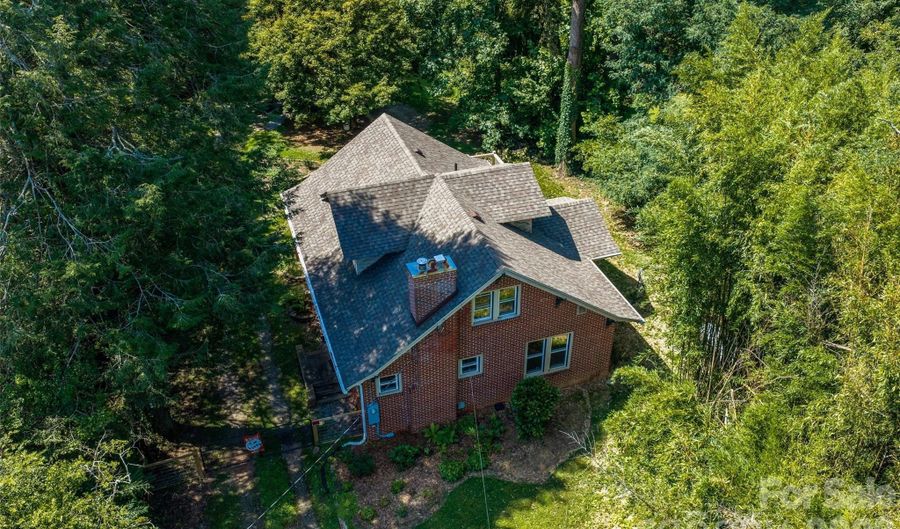 76 Starnes Cove Rd, Asheville, NC 28806 - 4 Beds, 2 Bath
