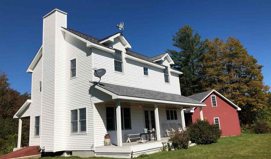 121 Fairbanks Rd, Grafton, VT 05146 - 3 Beds, 3 Bath