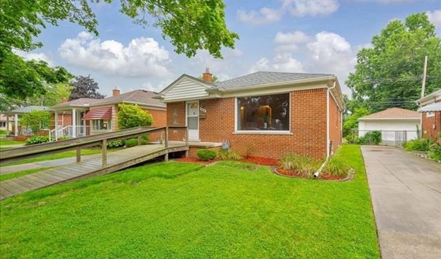 19030 Champaign Rd, Allen Park, MI 48101 - 3 Beds, 2 Bath
