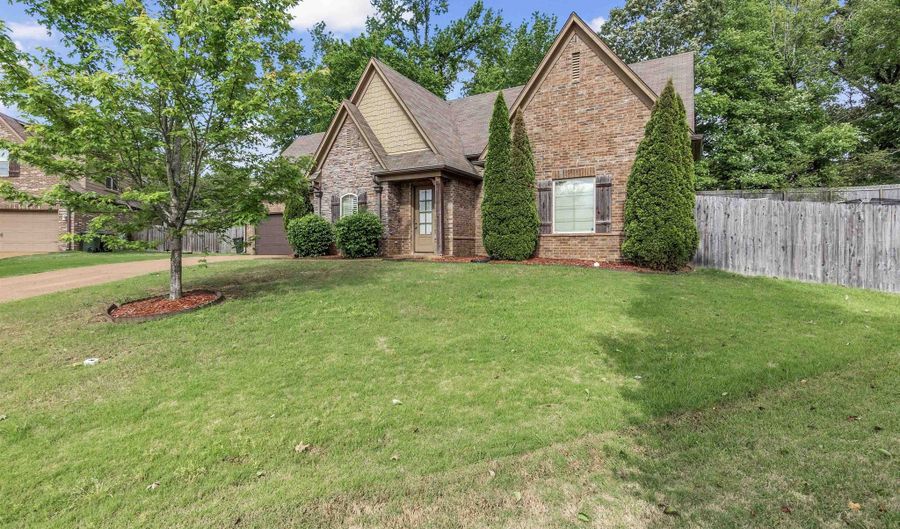6953 BISHOPS, Bartlett, TN 38135 - 4 Beds, 3 Bath
