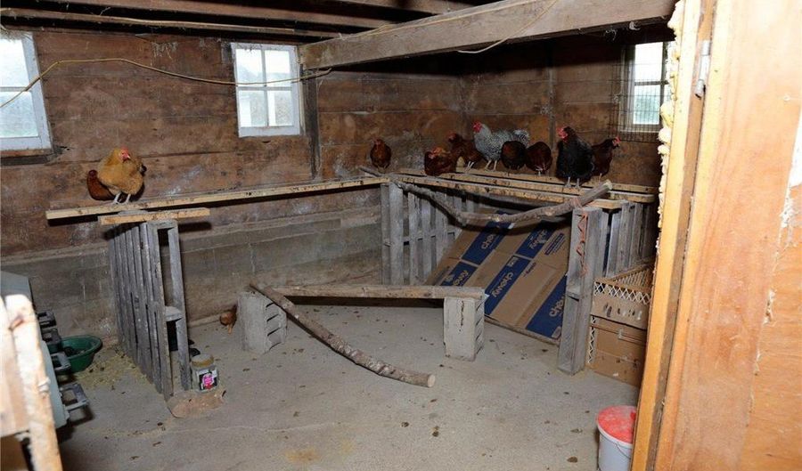2490 SW 70th St SW, Appleton, MN 56208 - 3 Beds, 1 Bath