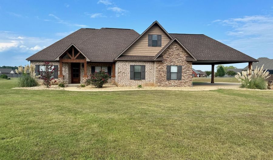 17 Drive In Rd, Belmont, MS 38827 - 3 Beds, 3 Bath