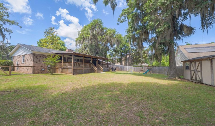 2500 Black Oak Cir, Beaufort, SC 29902 - 3 Beds, 2 Bath