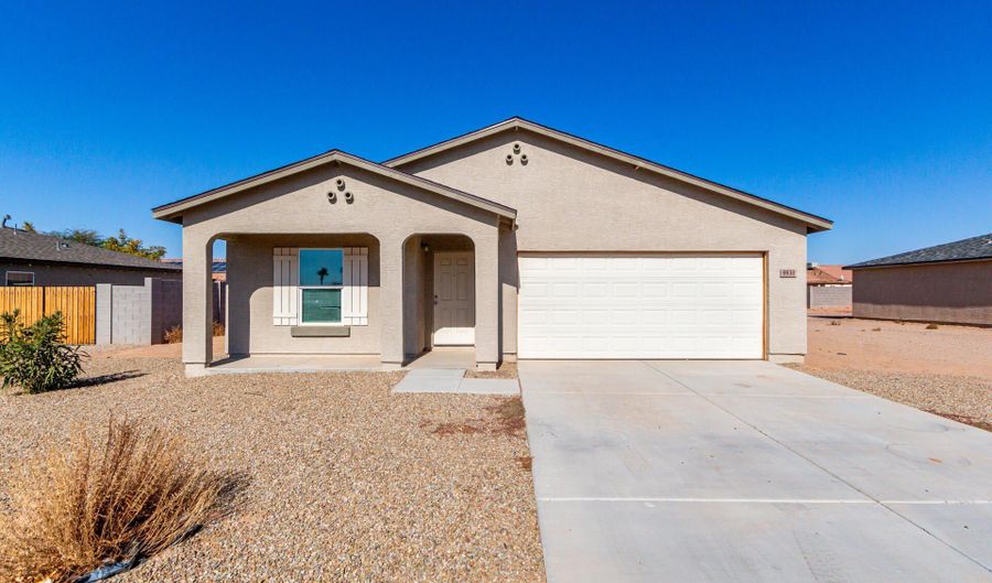 9930 W CAROUSEL Dr, Arizona City, AZ 85123 - 4 Beds, 2 Bath