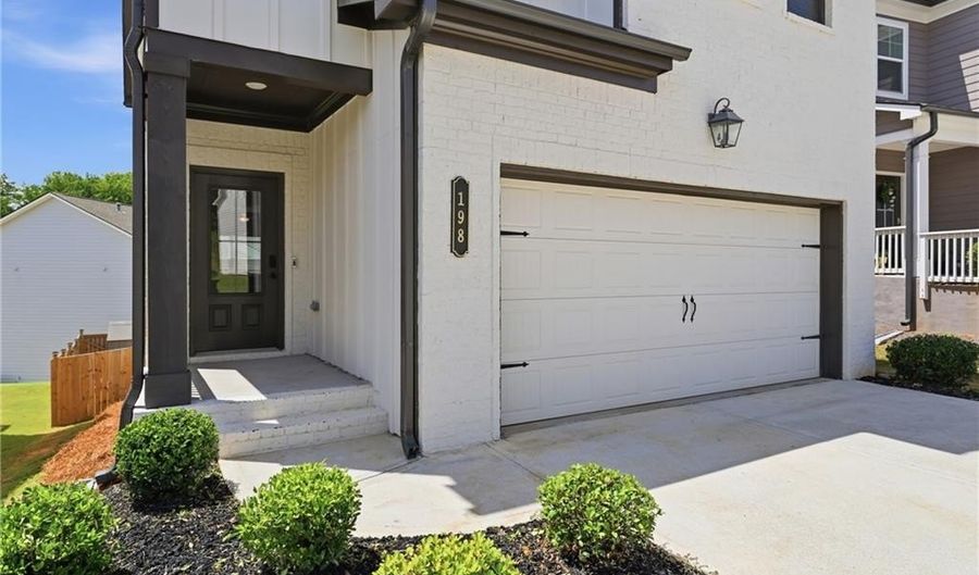 198 Station Overlook Dr, Auburn, GA 30011 - 4 Beds, 3 Bath