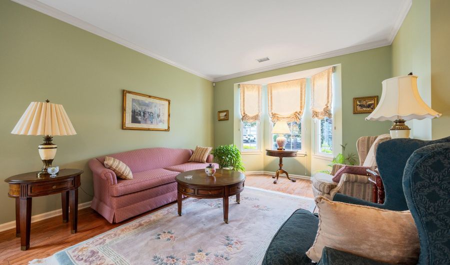 103 Minuteman Cir, Allentown, NJ 08501 - 2 Beds, 2 Bath