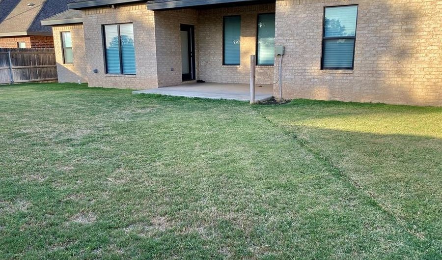 1009 NE 4th Pl, Andrews, TX 79714 - 4 Beds, 2 Bath