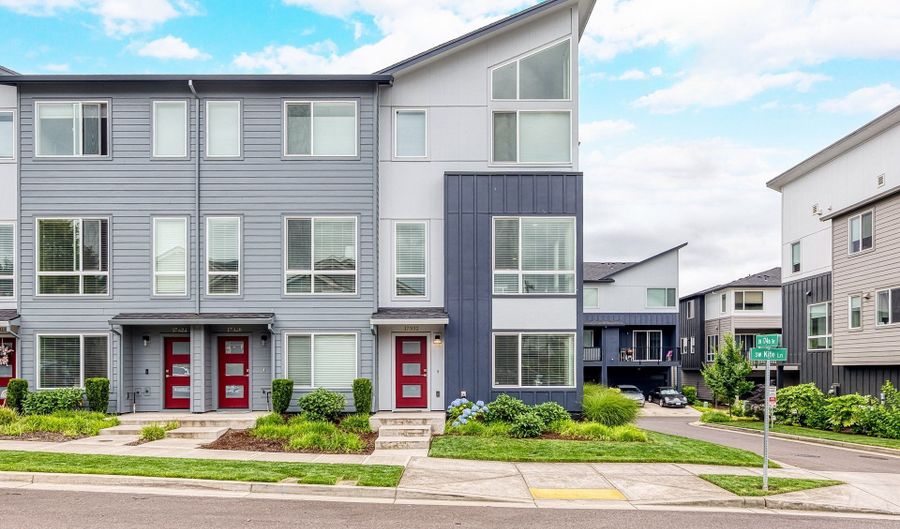 17332 SW KITE Ln, Beaverton, OR 97007 - 4 Beds, 3 Bath